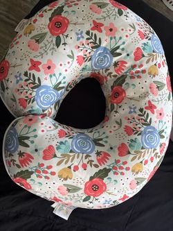 Boppy Nursing Pillow and Positioner