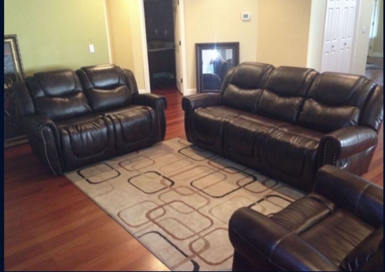 Brown Leather Fully Reclining Three Piece Couch Set