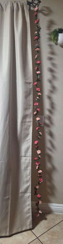 5 Pcs (40Ft) Flower Garland Rose Vines, Pink Floral Garland Flower Vines
Artificial Rose Garland Decorations Fake Hanging Vines for Bedroom Table Birt
