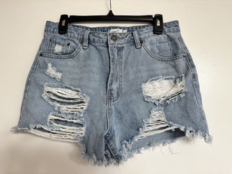 Woman Shorts 