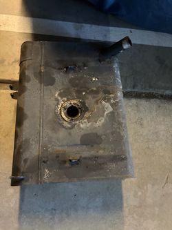 Fuel tank Datsun Roadster