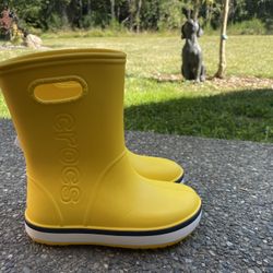 Banded Crocs Boots Sz J2 (Kids)