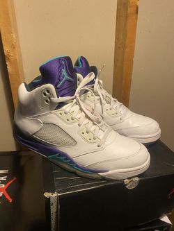 Air Jordan 5 “grape” Size 13