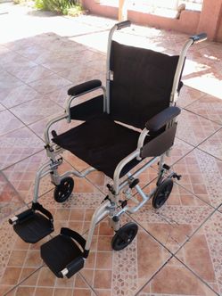 Wheelchair light