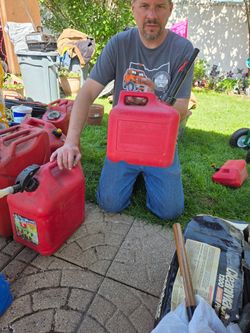 2gallon gas can
