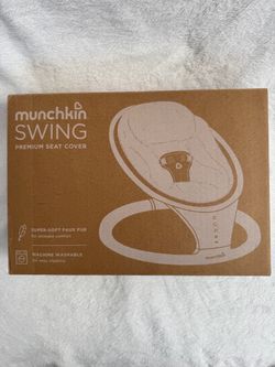 Munchkin® Seat Cover for Infant Baby Swing, Premium Ultra-Soft Faux Fur, White, Unisex