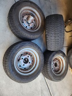 Golf Cart wheel set Used Old & Rusted