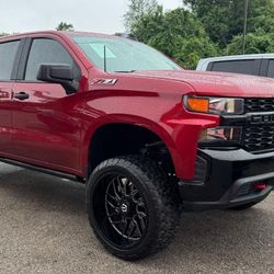 2021 CHEVY-SILVERADO LIFTED 