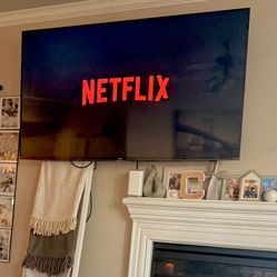 75inch Tlc Roku Smart TV