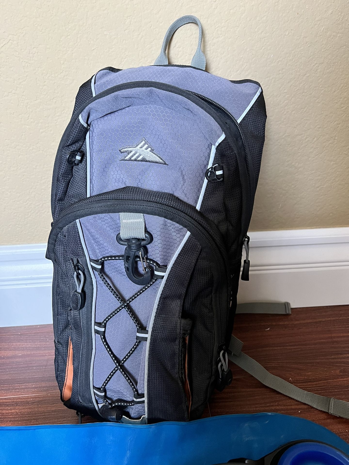 Hydration Backpack And Brand New Hydration Camelpak Bladder