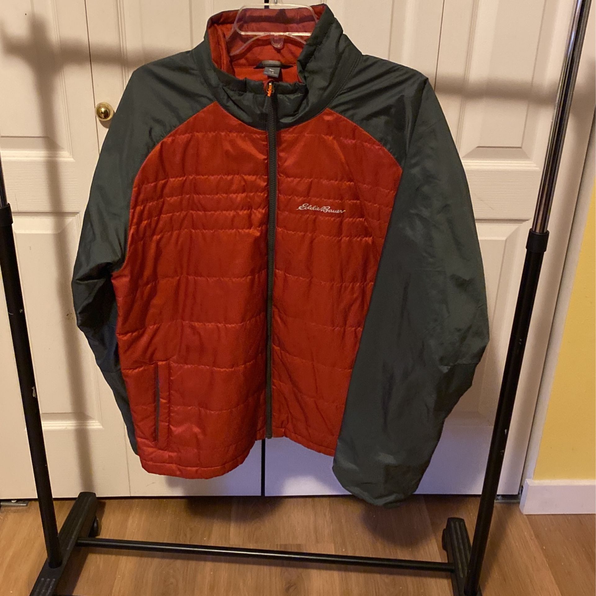 Eddie Bauer Men’s Large Jacket