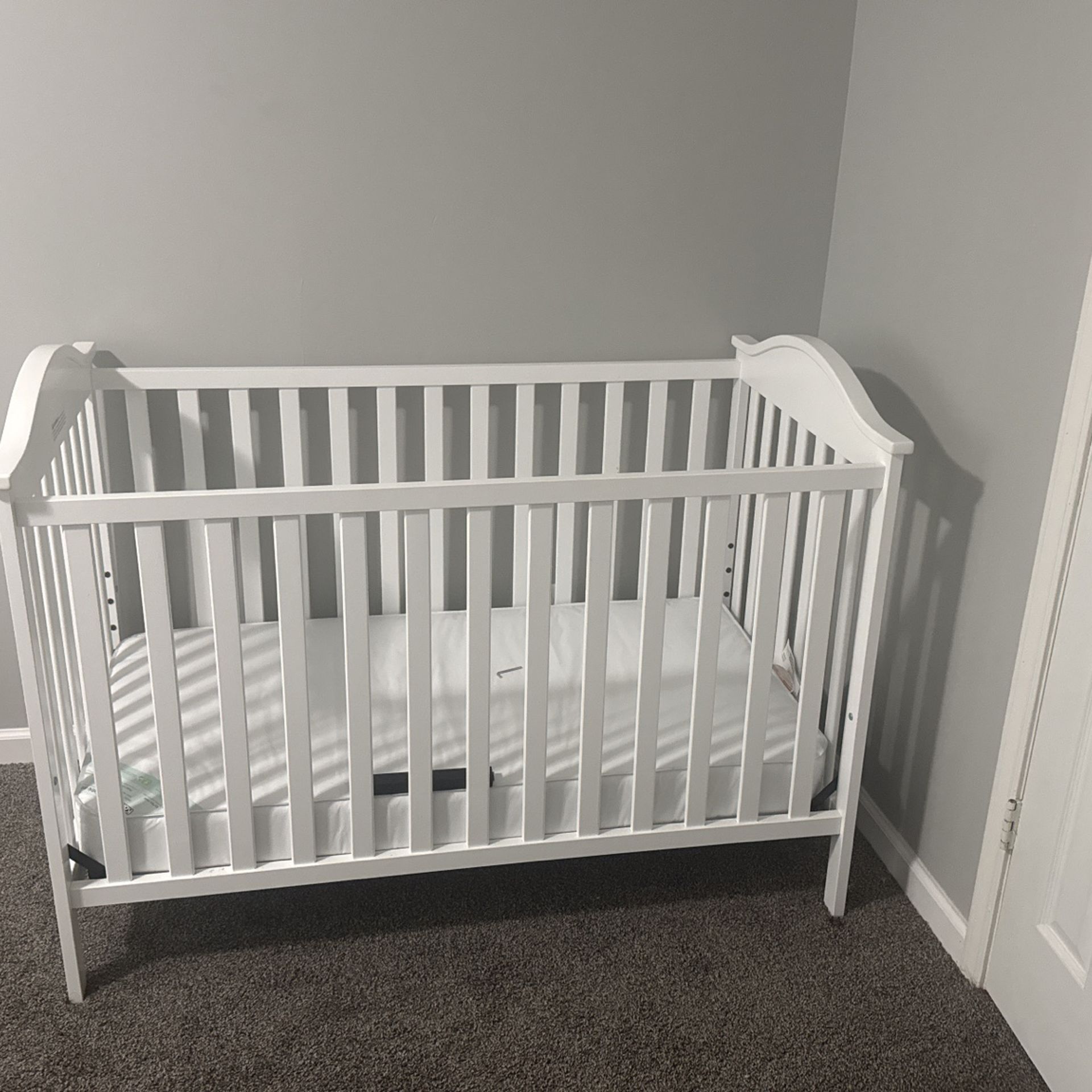 Gently Used White Crib & Mattress