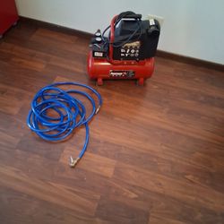 air Compressor With Hose 