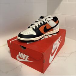 Nike Dunk Lows Vintage Coral Color-way Style: HQ4988-030