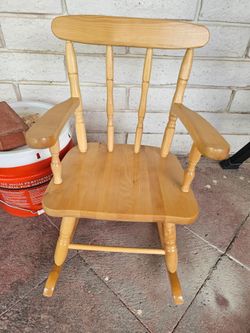 Kids rocky chair