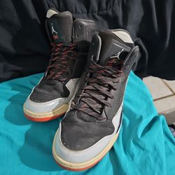 Jordans 9.5