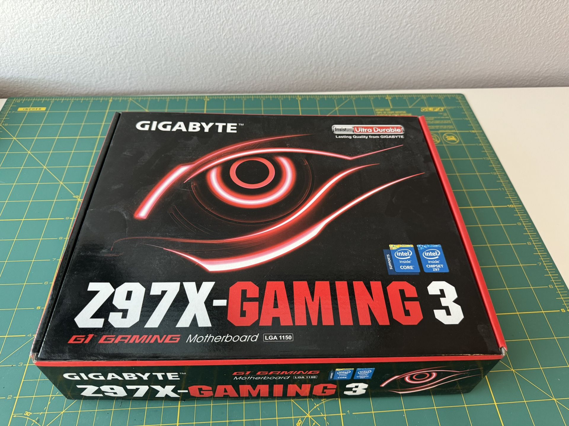 Gigabyte z97X-Gaming 3 Motherboard
