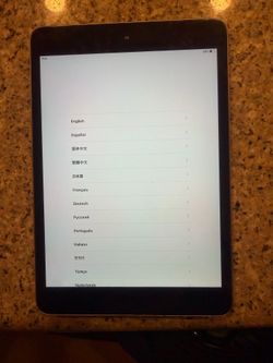 2 iPad Mini’s 2nd Generation (16GB and 32GB)