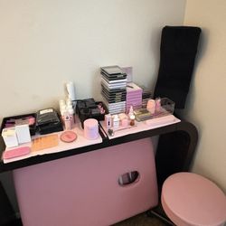 Organized setup for eyelash extension supplies