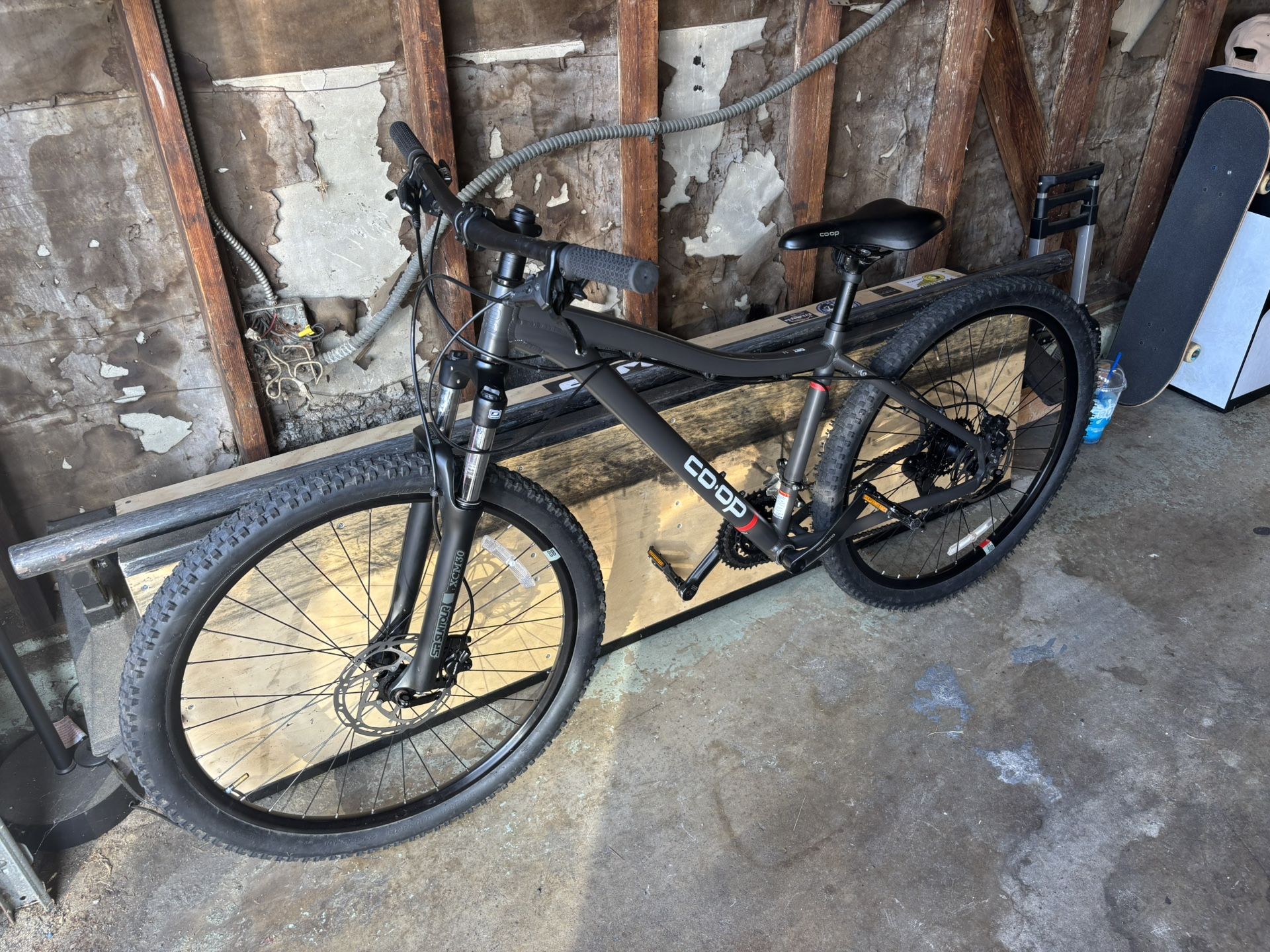 Rei Co-Op Drt 1.1 Mountain Bike Size Medium