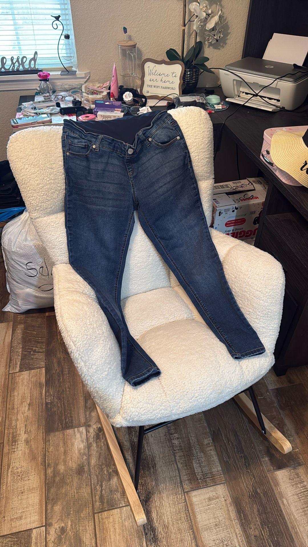 MATERNITY CLOTHES