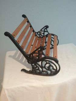 Doll rocking bench