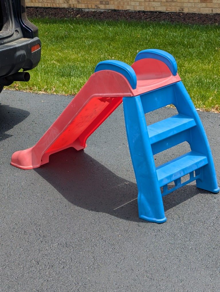 kid's slide