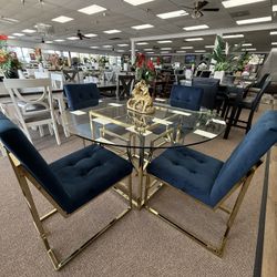 ❤️ 5 PC DINING TABLE SET  CLEARANCE ❤️