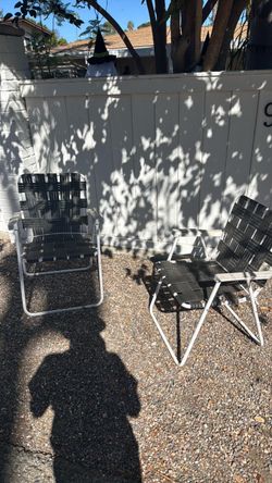 Free folding chairs