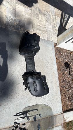 Sportster throw over bag in good shape $40