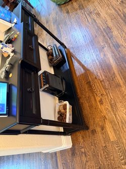 entry table -hallway table…