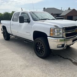 2012 Chevy 2500HD DURAMAX 4x4