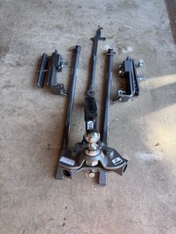 Husky travel trailer tow hitch and stabilizer