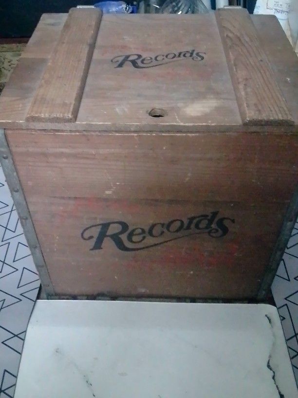 Wooden Record Carrying Crate