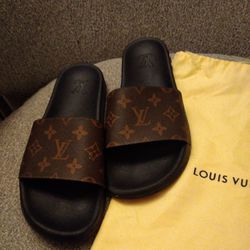 Louis Vuitton, Shoes, Black Louis Vuitton Slides In Very Good Condition