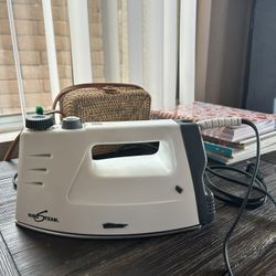 Made in Italy Eurosteam Steam Iron – Full Steam Works Great