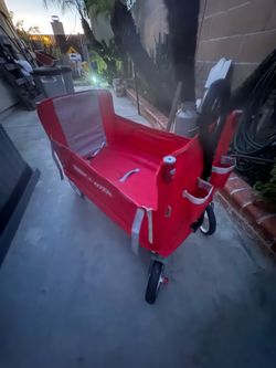 Radio Flyer Folding Wagon