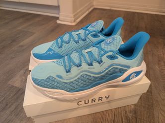 UA Curry 11 size 10.5