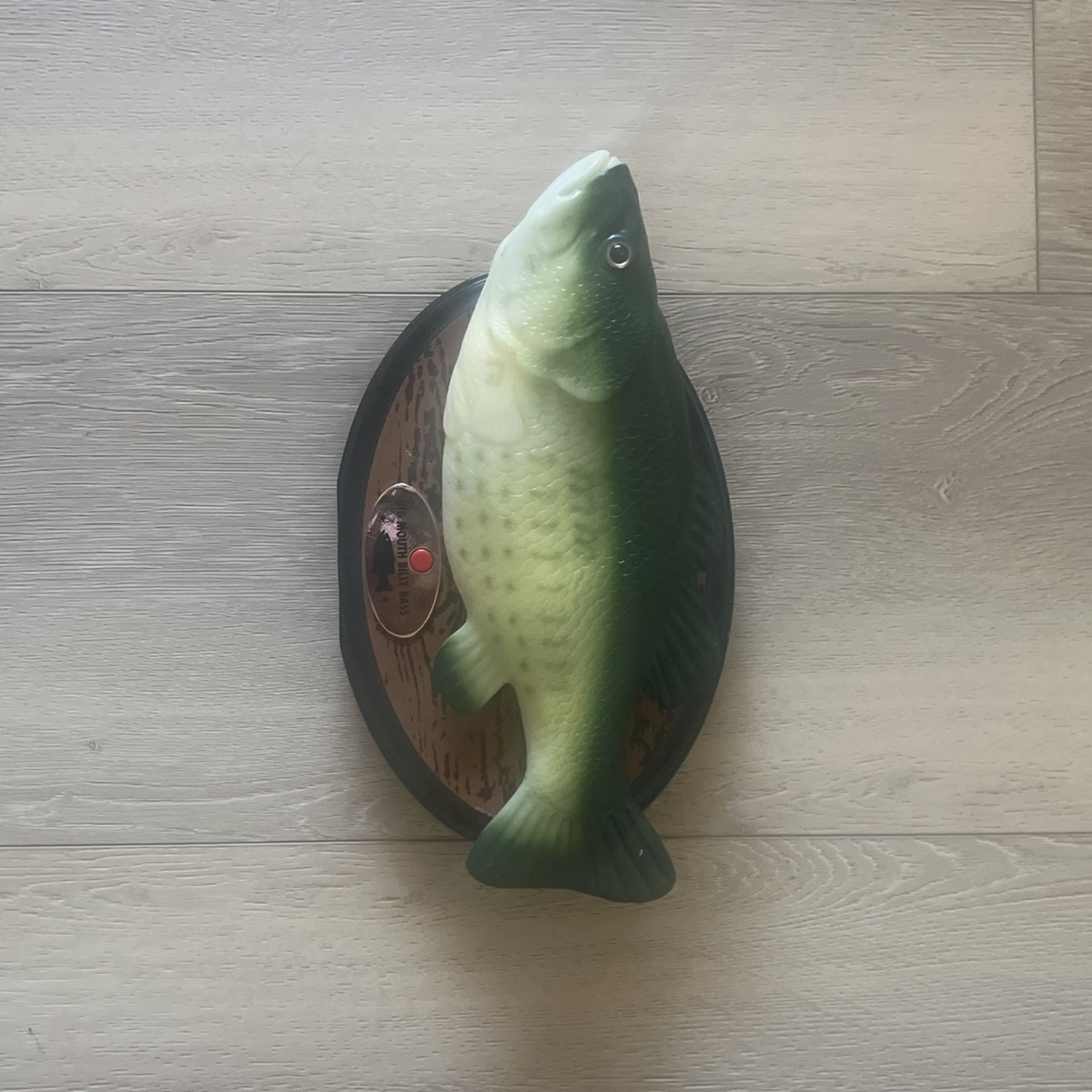 Big Mouth Billy Bass Talking Fish Wall Mount