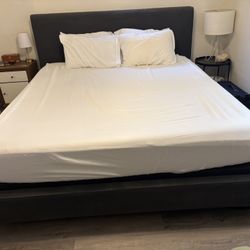 Cal King Upholstered Platform Bed