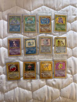 Base Set Pokemon Cards