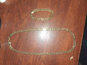 14 KT GOLD PLATED CHAIN AND BRACELET COMBO