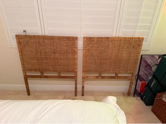 Wooden head boards for twin size beds