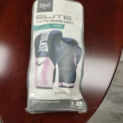 Women's Everlast Boxing Gloves