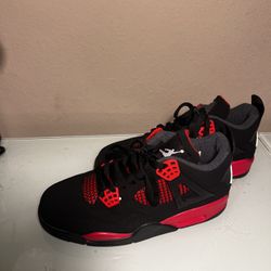Air Jordan 4- Retro: Red Thunder