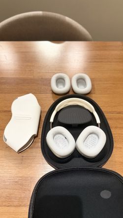 Airpod Max 1 - Lightning, Silver with Case