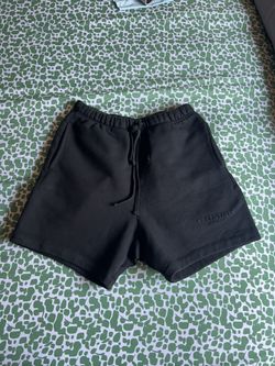 Men’s Essentials Fear of God Sweat Shorts (Small) Like new 