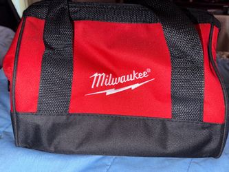 MILWAUKEE DRILL IMPACT KIT M18