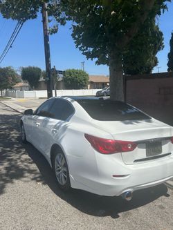 2015 Infiniti Q50