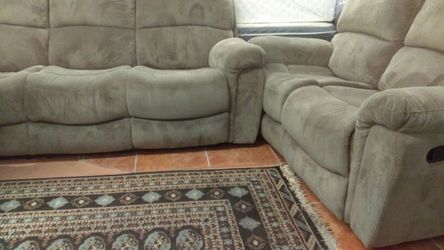 SOFA and love seat with4 recliner$899.00